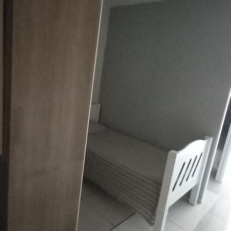 Cama Em Dormitorio Misto Brasília Ngoại thất bức ảnh