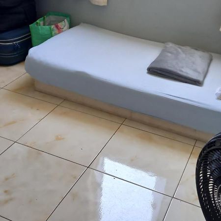 Cama Em Dormitorio Misto Brasília Ngoại thất bức ảnh